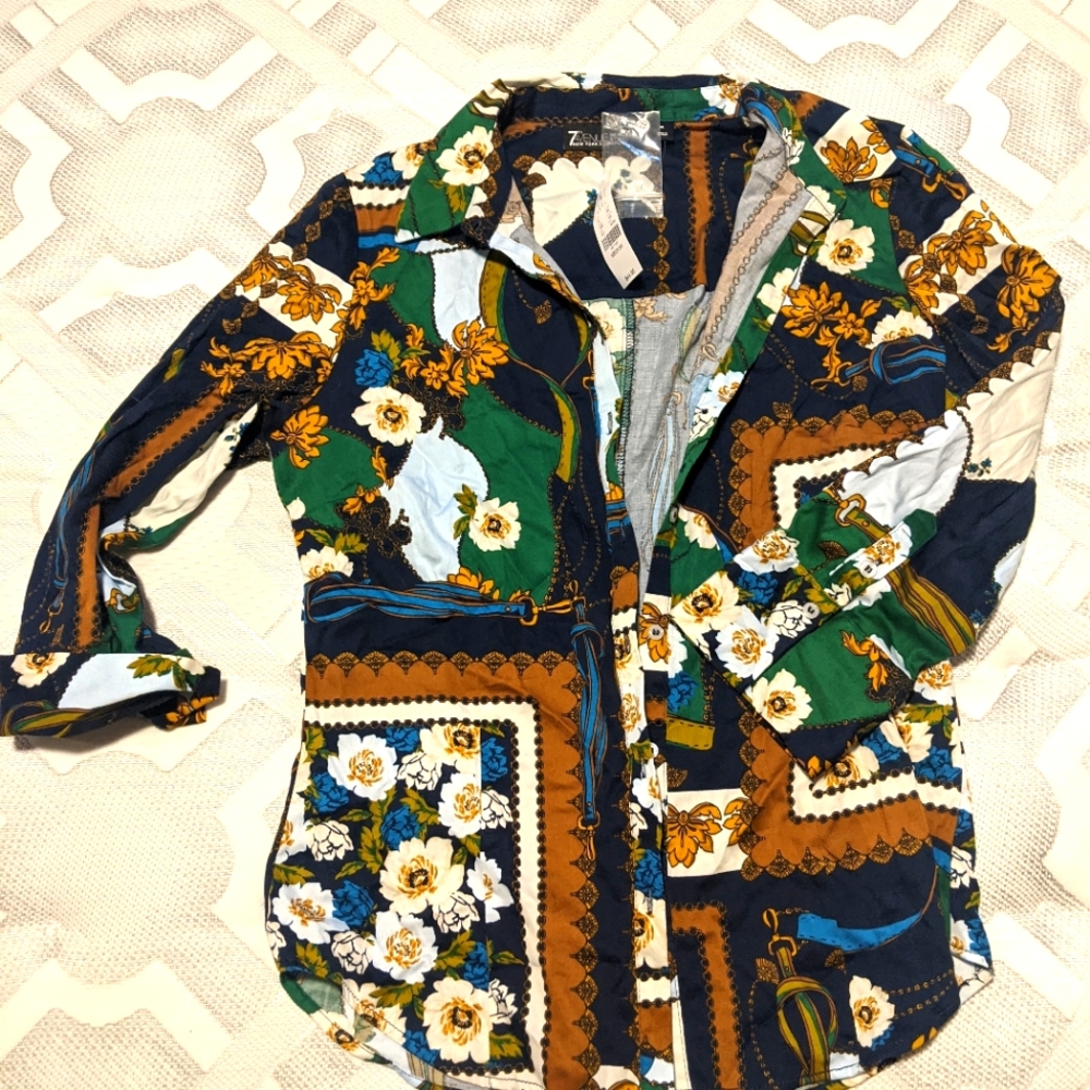 3/4 sleeve button down top NWT